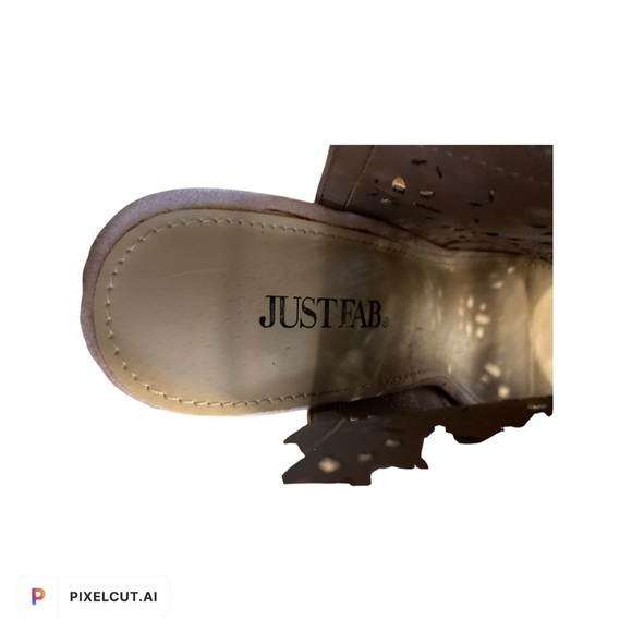JustFab heels, eyelet cut outs 8 1/2 - Picture 4 of 4